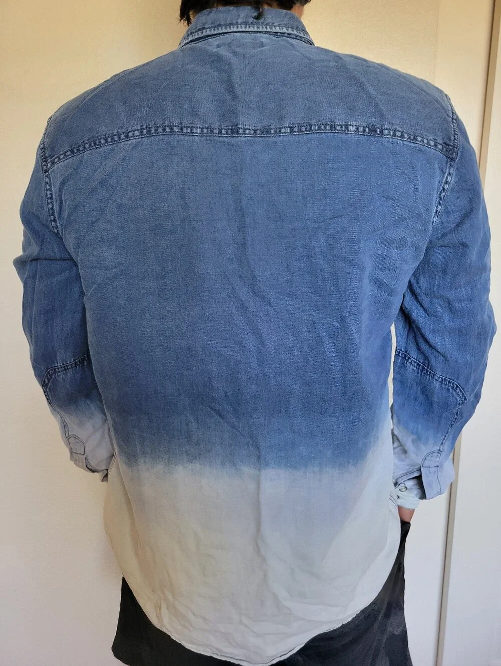 William Rast Blue-to-White Ombre Denim Shirt Jacket Size L